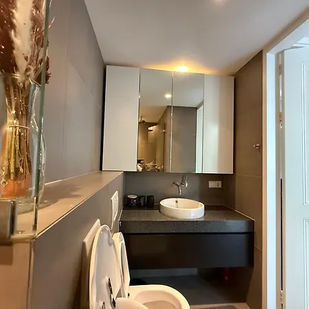 Apartament Elegant Canal-side In Heart Of Amsterdam